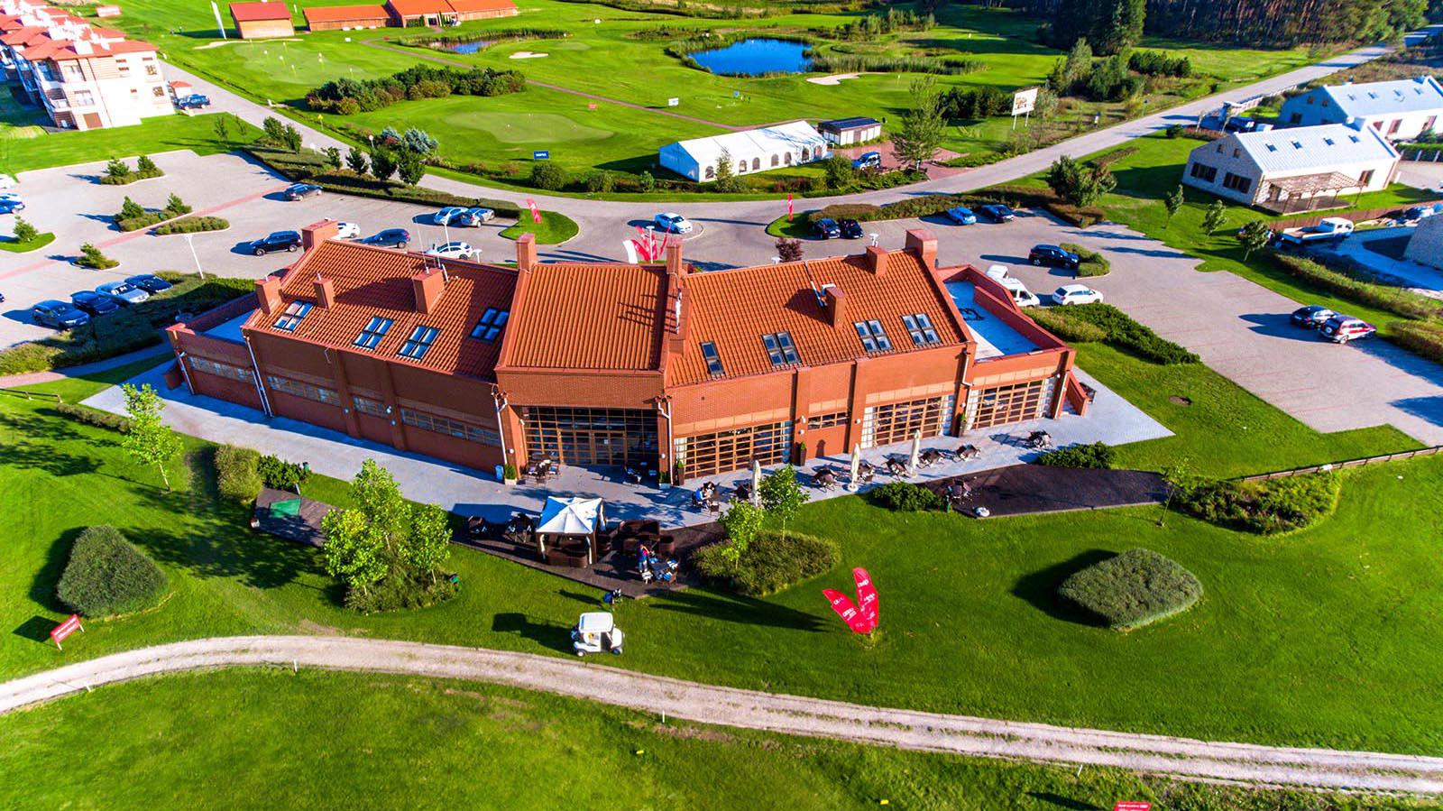 Sobienie Królewskie Golf & Country Club - Galeria Główna Pola Golfowego